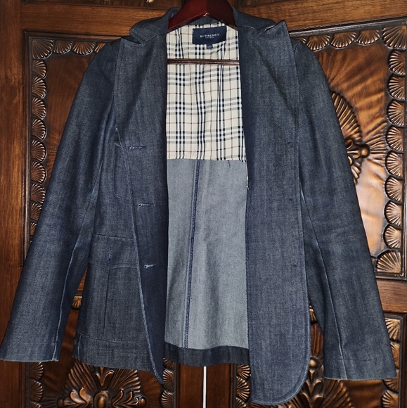 Authentic Burberry Denim Jacket - Picture 1 of 15
